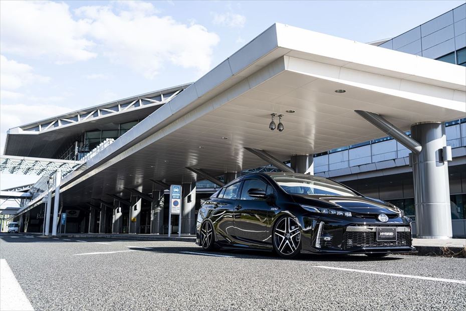 HYBRID PRIUS PHV GR SPORT